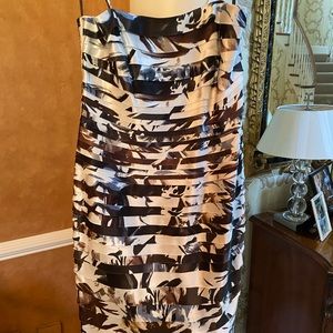Women’s JS Collection Black & White Dress 10